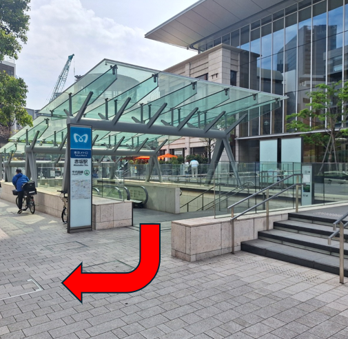 赤坂駅　1番出口 千代田線01