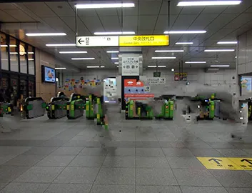 秋葉原駅　中央口　JR各線01