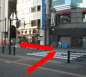 池袋　中央口からのルート⑧