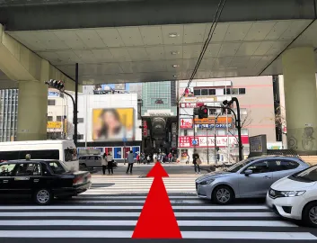 なんば駅　北出口からのルート画像5